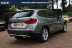 BMW X1 SDrive18i Executive Aut. | Panorama | Historie Comple, Auto's, BMW, Zwart, 4 cilinders, 150 pk, Origineel Nederlands