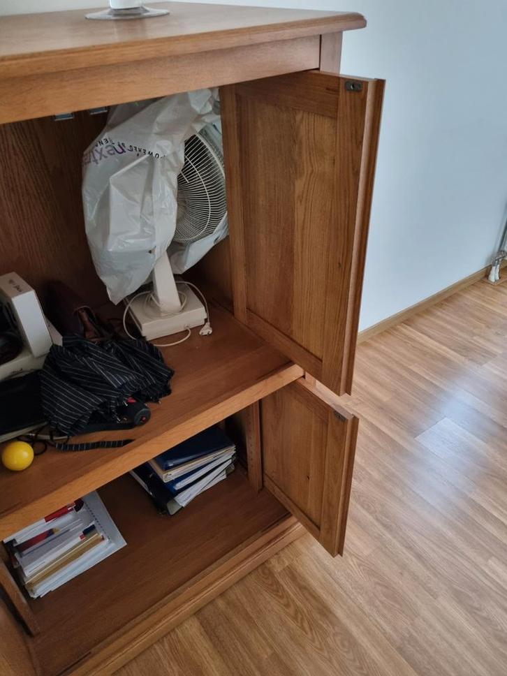 Eiken TV-kast met deuren, Huis en Inrichting, Kasten | Buffetkasten, Gebruikt, 100 tot 150 cm, 50 tot 100 cm, 50 tot 75 cm, Met deur(en)