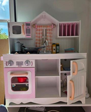 Mooie houten kidcraft speelkeuken country lichtroze beschikbaar voor biedingen