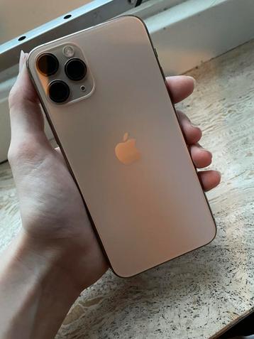 iPhone 11 Pro - 256GB - Goud - Krasvrij beschikbaar voor biedingen