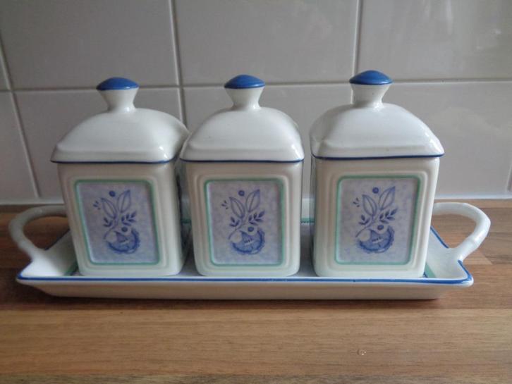 servies VILLEROY EN BOCH 1748 blauw schaaltje + potjes, Huis en Inrichting, Keuken | Servies, Zo goed als nieuw, Schaal of Schalen