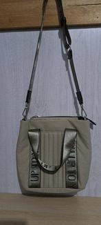 Te koop mooie tas van het merk Zara, Ophalen of Verzenden, Zo goed als nieuw, Groen, Schoudertasje