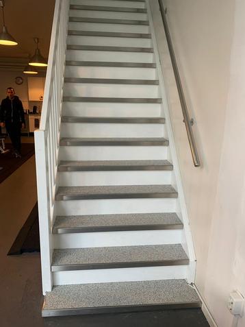 Trap Renovatie Pvc Grind Laminaat Tapijt beschikbaar voor biedingen