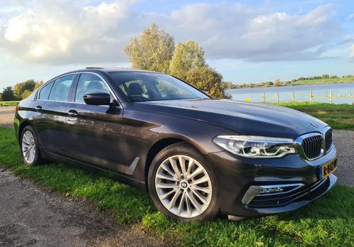 Schitterende 520i 2017 Dealer onderh. leer 18 inch, sch.dak, Auto's, BMW, Particulier, 5-Serie, 360° camera, ABS, Adaptieve lichten