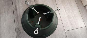 Kerstboom standaart donkergroen beschikbaar voor biedingen