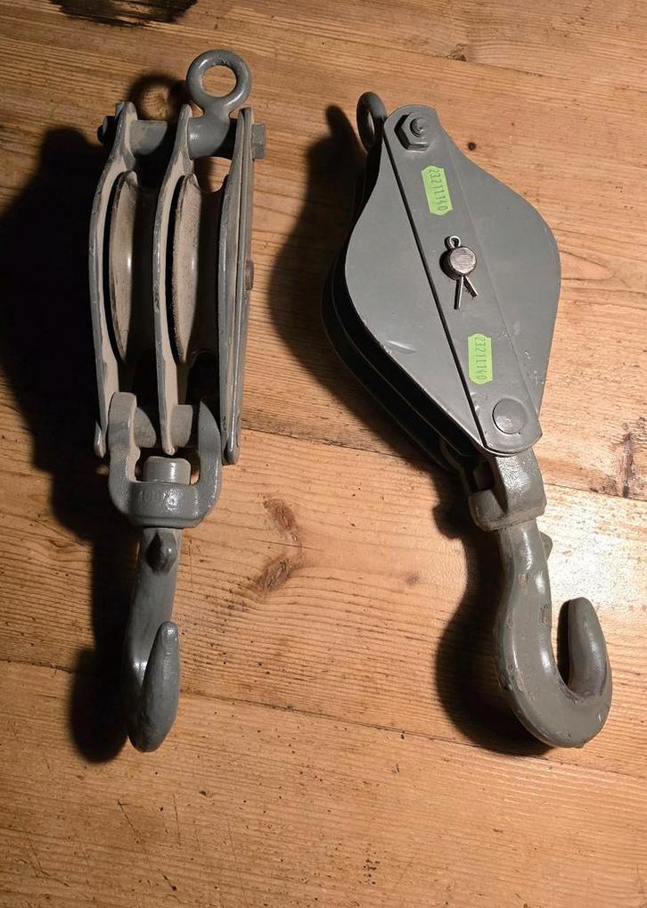 2 x hijskatrol, identiek zwaar model met oog, Doe-het-zelf en Verbouw, Gereedschap | Overige machines, Ophalen of Verzenden