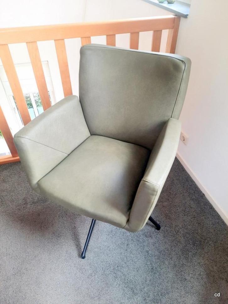 Stoel, Huis en Inrichting, Fauteuils, Nieuw, Leer, Metaal, Ophalen