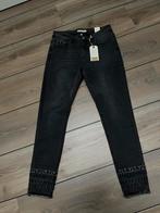 Nieuw! Red Button jeans Fancy maat 40, Nieuw, Ophalen of Verzenden, W30 - W32 (confectie 38/40), Grijs
