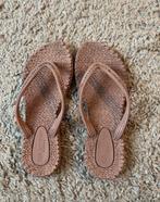Roze slippers, Kleding | Dames, Schoenen, Slippers, Ophalen of Verzenden, Zo goed als nieuw, Roze