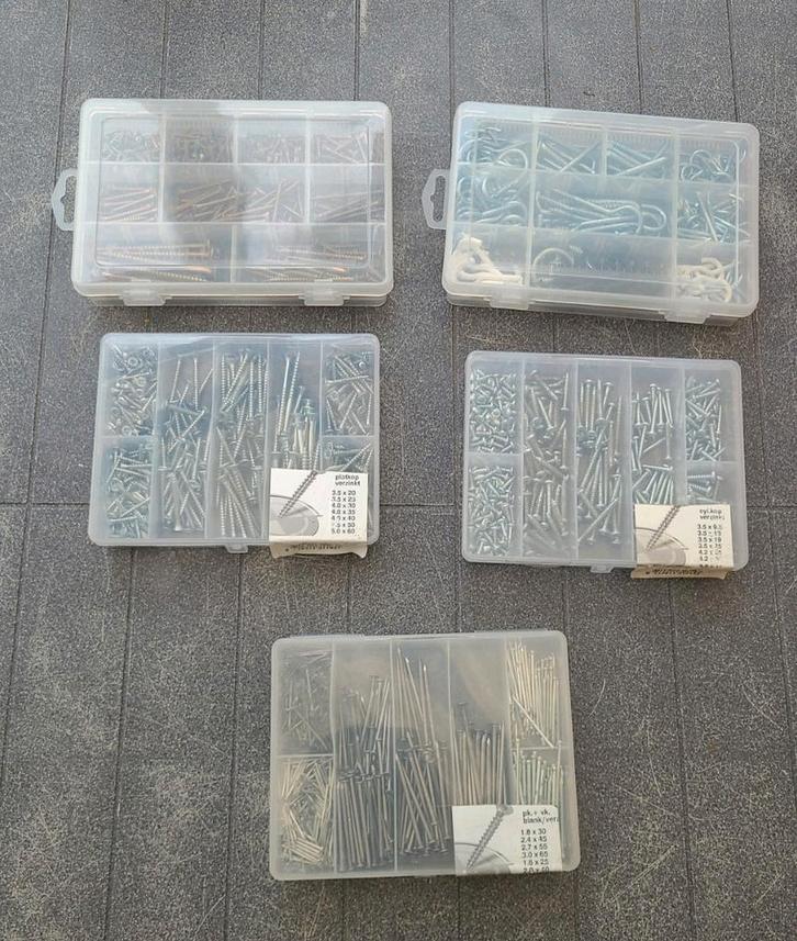 Diverse sortimentsdozen schroeven, spijkers, schroefogen etc, Doe-het-zelf en Verbouw, Kratten en Dozen, Nieuw, Doos, Minder dan 35 cm