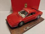 Ferrari Testarossa op plateau 1984 Bburago metal 1:18 KRD, Hobby en Vrije tijd, Modelauto's | 1:18, Ophalen of Verzenden, Zo goed als nieuw