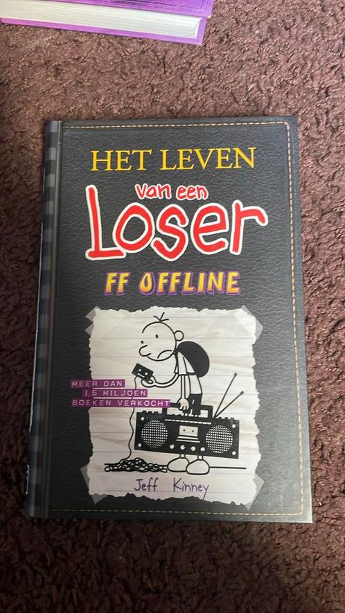 Jeff Kinney - Ff offline, Boeken, Kinderboeken | Jeugd | 10 tot 12 jaar, Zo goed als nieuw, Ophalen of Verzenden