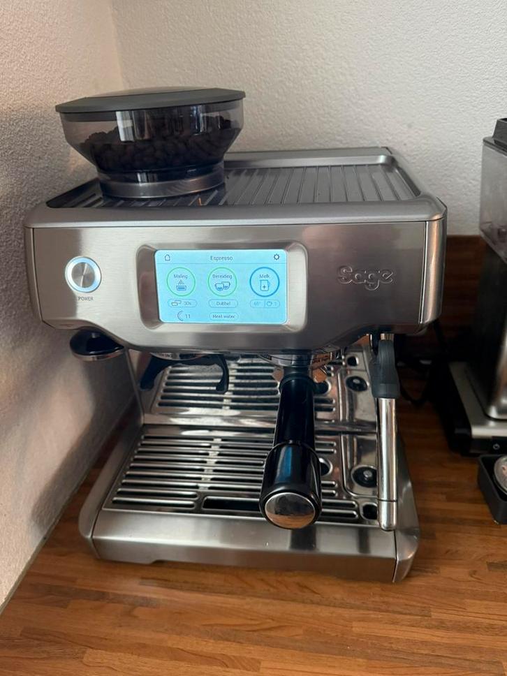 Sage The Barista Touch, Witgoed en Apparatuur, Koffiezetapparaten, Gebruikt, Koffiebonen, Espresso apparaat, 2 tot 4 kopjes, Afneembaar waterreservoir