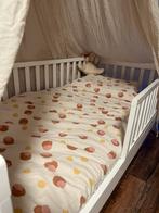 Peuter bed, Kinderen en Baby's, Kinderkamer | Bedden, Ophalen, 70 tot 85 cm, 140 tot 160 cm, Zo goed als nieuw
