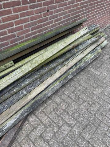 Houtenhekwerk omheining zwart balken schuurman beschikbaar voor biedingen