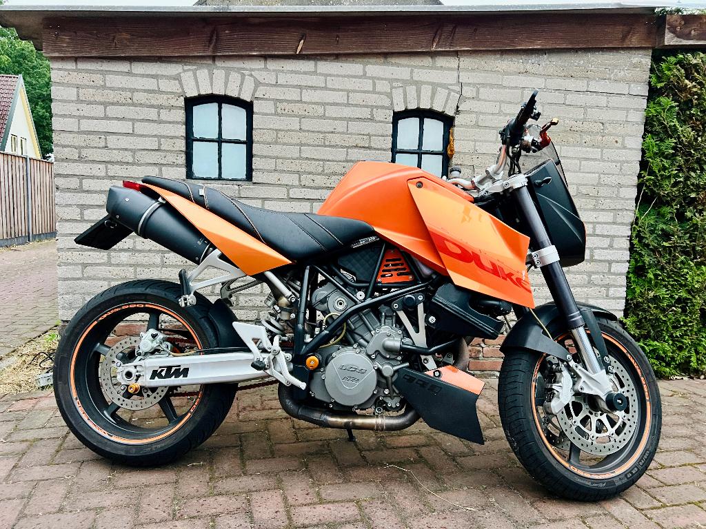 KTM Superduke 990 2007 -GPR uitlaten- Compleet & Onderhouden, 2 cilinders, Sportuitlaat, Motorrijbewijs A, Bedrijf
