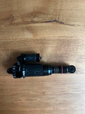 SRAM Super Deluxe Select+ 210x55 beschikbaar voor biedingen