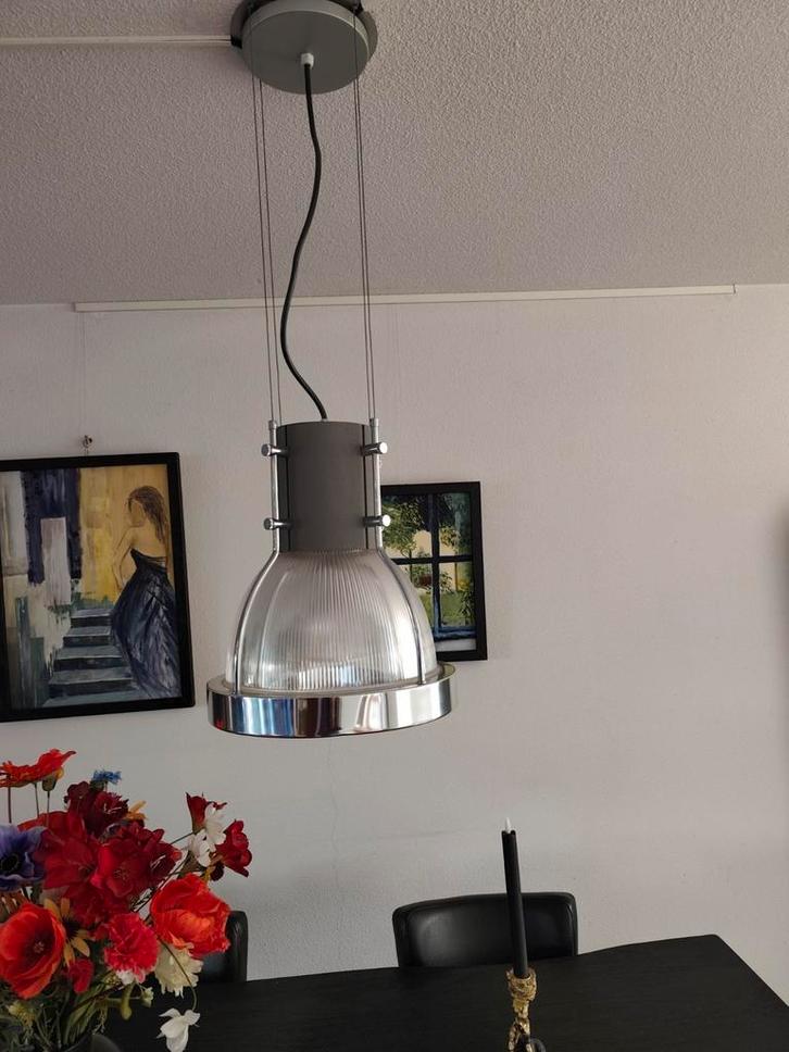 Twee Hanglampen - Industrieel Design, Huis en Inrichting, Lampen | Hanglampen, Zo goed als nieuw, Minder dan 50 cm, Glas, Metaal