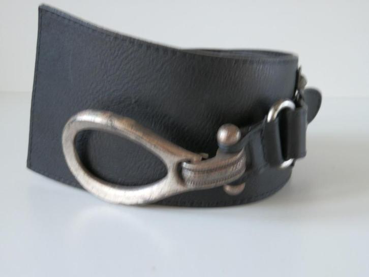 SF Schuchard & Friese riem, Kleding | Dames, Riemen en Ceinturen, Zo goed als nieuw, 100 cm of meer, 5 cm of meer, Zwart, Echt leder