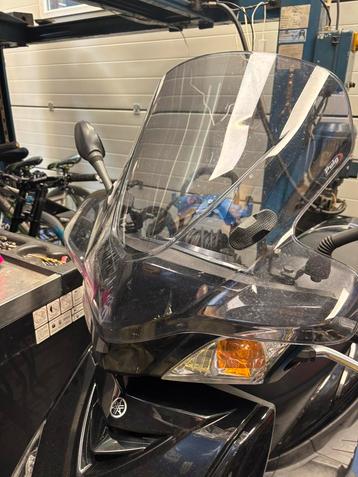 Hoge windscherm tamaha cygnos 125cc beschikbaar voor biedingen