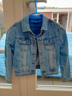 Spijkerjasje Twoday, maat 134 in nette staat, Kinderen en Baby's, Kinderkleding | Maat 134, Ophalen, Zo goed als nieuw, Meisje