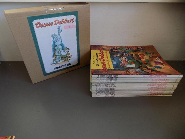 Douwe Dabbert ~ Complete serie 1 t/m 23 + klok, Boeken, Stripboeken, Gelezen, Complete serie of reeks, Ophalen of Verzenden