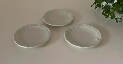 3 Villeroy & Boch Manoir bordjes, Huis en Inrichting, Keuken | Servies, Zo goed als nieuw, Bord(en), Overige stijlen, Porselein
