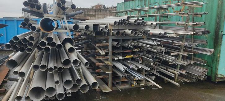 Rvs-Buizen platijzer kokers en Profielen, Doe-het-zelf en Verbouw, Metalen, Nieuw, Overige metalen, Ophalen