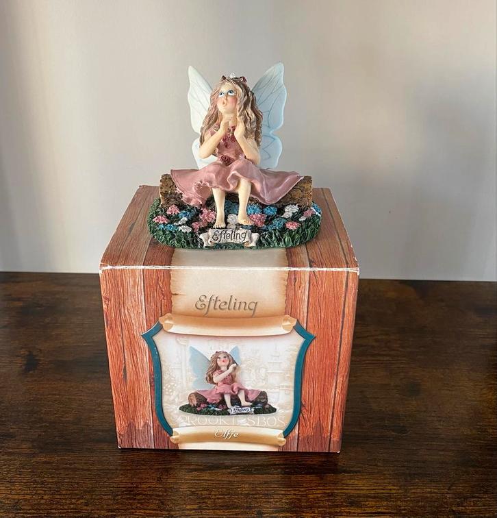 Efteling sprookjes elfje miniatuur beeldje, Verzamelen, Efteling, Zo goed als nieuw, Beeldje of Poppetje, Ophalen of Verzenden