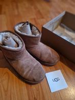 Boots Ugg maat 35, Kleding | Dames, Schoenen, UGG, Beige, Snowboots, Nieuw