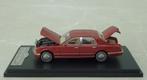 schaal 1-64 1998 Rolls Royce Silver Seraph bloomsbury rood, Hobby en Vrije tijd, Modelauto's | Overige schalen, Ophalen of Verzenden