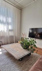 Stoere tafel voor binnen of buiten. De prijs is een bosje zo, Huis en Inrichting, Tafels | Salontafels, Ophalen, Rechthoekig, Minder dan 50 cm