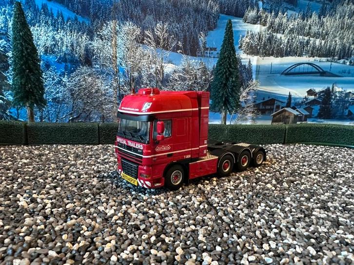 WSI DAF XF105 + aanhaakas Nooteboom 9942, Hobby en Vrije tijd, Modelauto's | 1:50, Nieuw, Bus of Vrachtwagen, Wsi, Ophalen of Verzenden