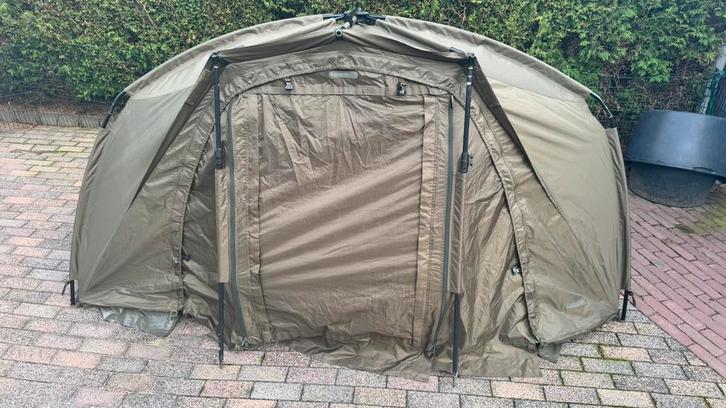 Zeer Complete Trakker Tempest Brolly 100 met Skull Cap Wrap, Watersport en Boten, Hengelsport | Karpervissen, Gebruikt, Overige typen