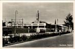 Enschede - Station, Verzamelen, Ansichtkaarten | Nederland, Ophalen of Verzenden, 1940 tot 1960, Gelopen, Overijssel