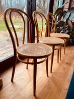 3X bistrostoelen nr 18 “thonet”, Ophalen