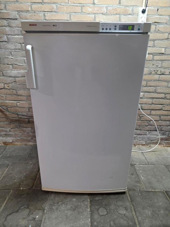 Bosch 5 laden vrieskast A++, Witgoed en Apparatuur, Vriezers en Diepvrieskisten, Gebruikt, Vrijstaand, Vrieskast, 120 tot 140 cm