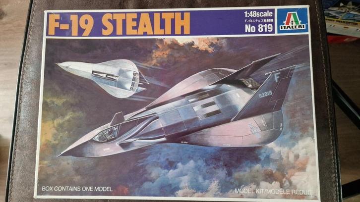 F-19 Stealth, Hobby en Vrije tijd, Modelbouw | Vliegtuigen en Helikopters, Zo goed als nieuw, Vliegtuig, 1:72 tot 1:144, Italeri