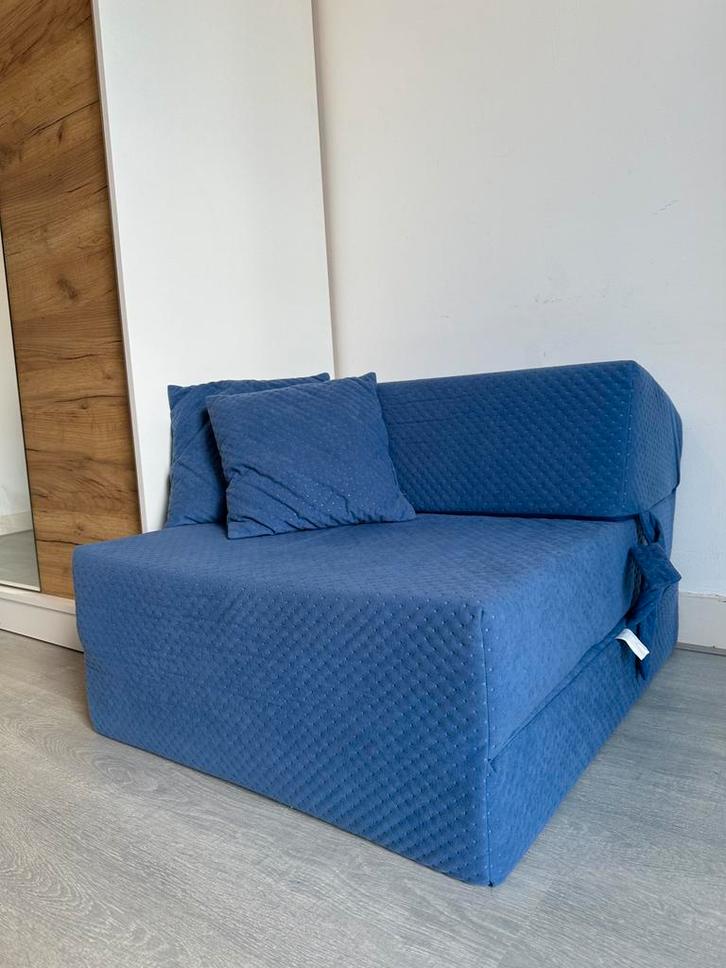 Logeermatras-opvouwbar matras- 200*70*15 cm- blauw, Huis en Inrichting, Slaapkamer | Slaapbanken, Zo goed als nieuw, 70 cm of minder