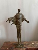 een bronzen sculptuur van kunstenares Anke Birnie., Ophalen
