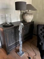 Aura Peeperkorn Vloerlamp en lampenkap Nieuw!Met stenenvoet, Huis en Inrichting, Lampen | Vloerlampen, Ophalen, Nieuw, 150 tot 200 cm