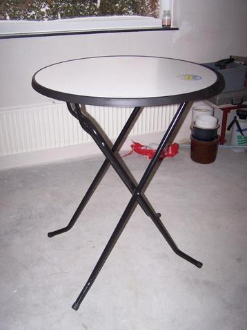 statafels te huur beschikbaar voor biedingen