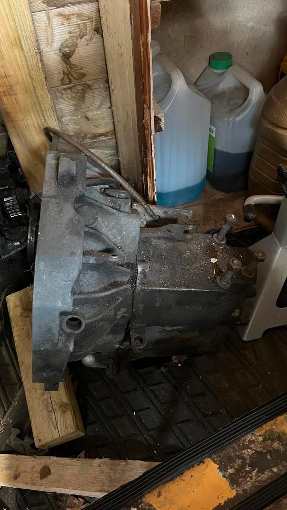 4 Versnellingsbak polo 86c golf ect., Auto-onderdelen, Transmissie en Toebehoren, Volkswagen, Gebruikt, Ophalen