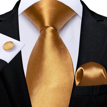 Effen zijde gouden stropdas pochet en manchetknopen goud  beschikbaar voor biedingen