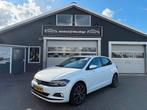 Volkswagen Polo 1.0 TSI 95pk 2019 Wit, Voorwielaandrijving, Parkeersensor, Stof, Zwart