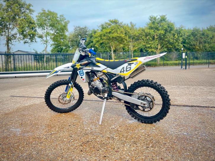 Husqvarna cr 125 crossmotor, Fietsen en Brommers, Brommers | Crossbrommers, Gebruikt, Overige merken, Ophalen