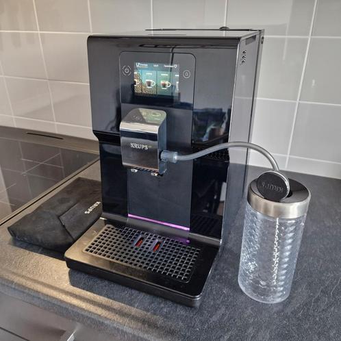 Krups Intuition Preference EA8738 koffiemachine, Witgoed en Apparatuur, Koffiezetapparaten, Zo goed als nieuw, Koffiebonen, Koffiemachine