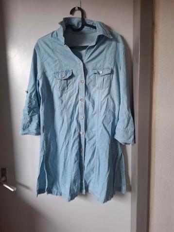 Spijkerblouse mt s/m beschikbaar voor biedingen