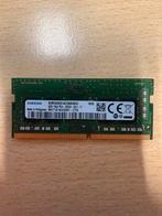 Samsung 8GB DDR4 2666V PC RAM Geheugen Module, Computers en Software, RAM geheugen, DDR4, 8 GB, Ophalen of Verzenden, Zo goed als nieuw