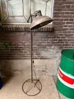 Industriële Retro vloer lamp, Huis en Inrichting, Lampen | Vloerlampen, Ophalen of Verzenden, Gebruikt, Metaal, 150 tot 200 cm